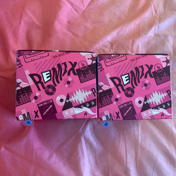 LOL Remix Pets set of two girls toys doll - Picture 2 of 3